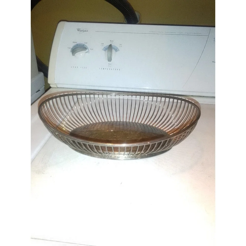 Vintage Made In Italy Silver Plated Fruit Bowl‎ Demensions Are 11